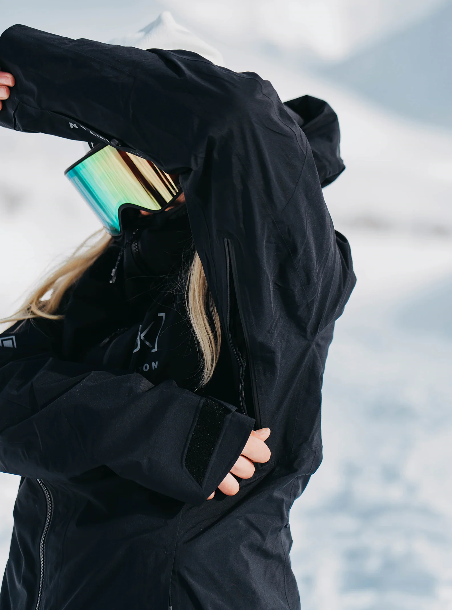 Burton AK Gore-Tex Upshift Jacket 2026 - Women's - Image 17