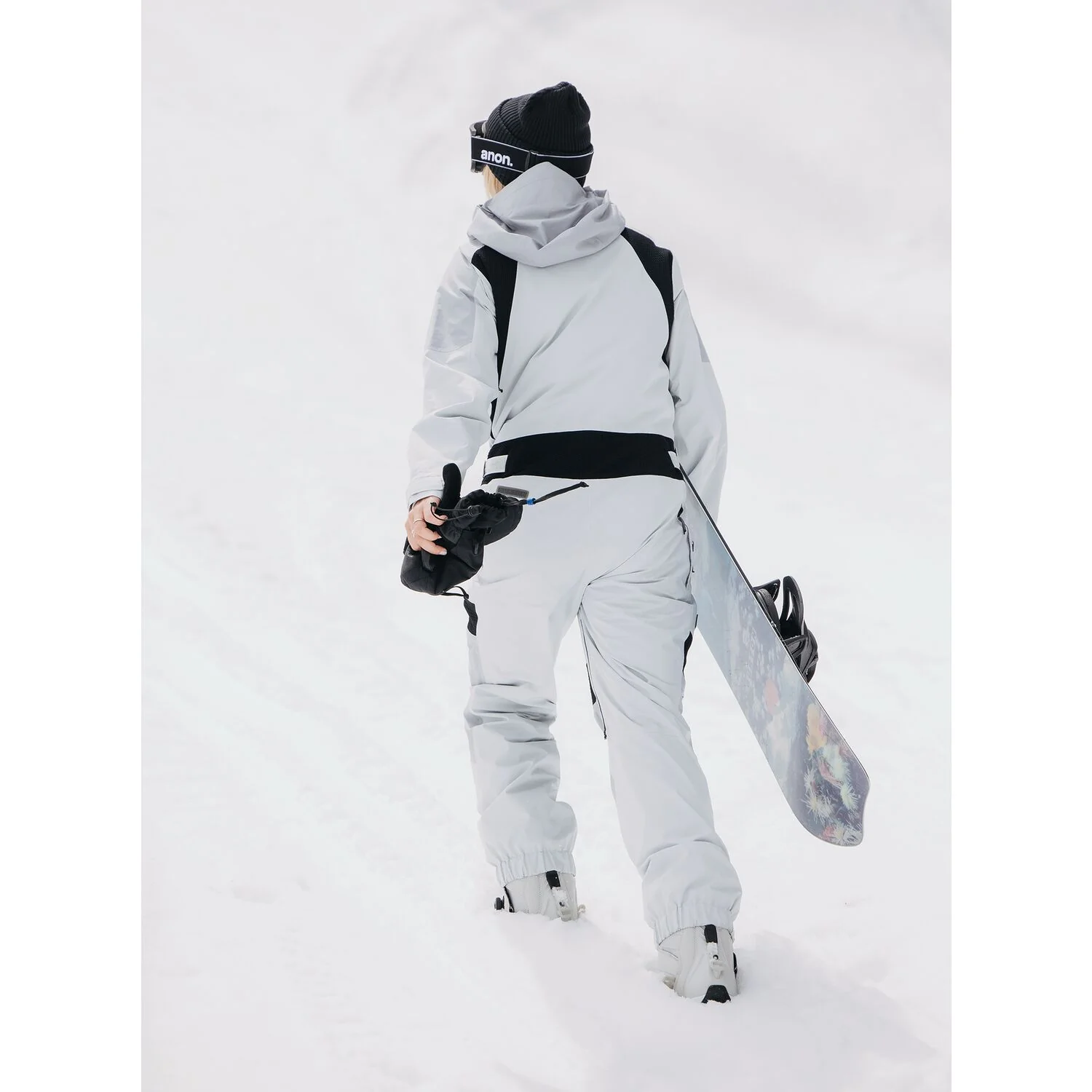 Burton Carbonate Gore-Tex 2L One Piece 2023 - Women's Snowboard One Piece - Image 3