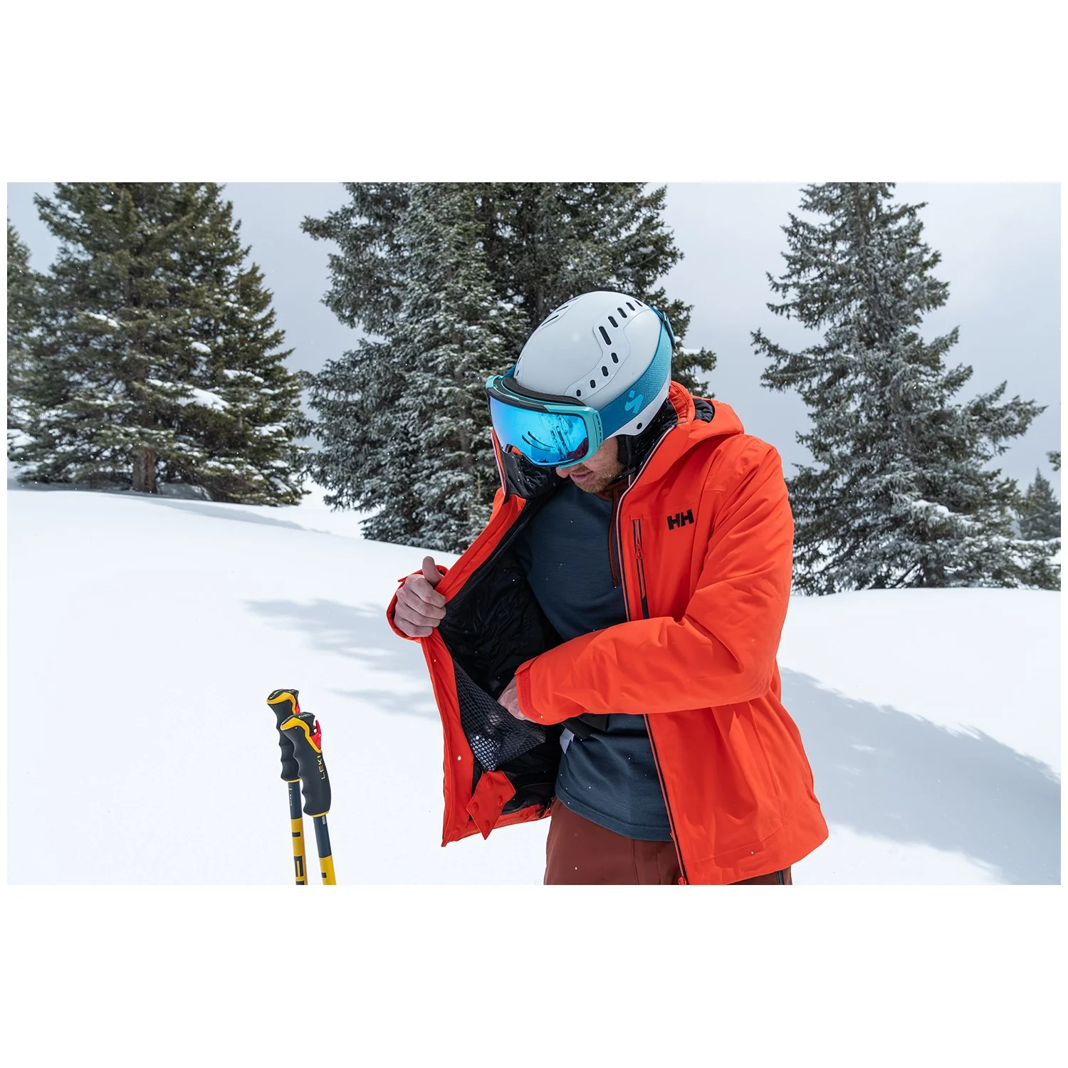 Helly Hansen Alpha Lifaloft Jacket 2026 - Men's - Image 12