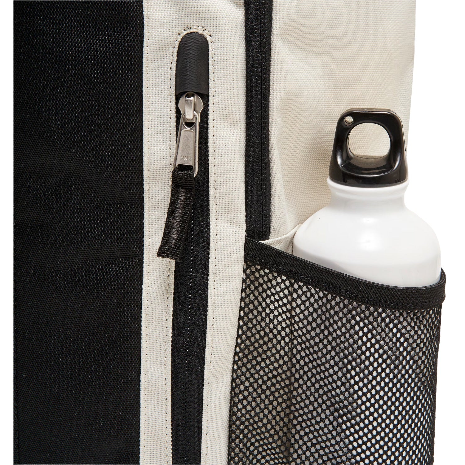 Oakley Enduro 20L 3.0 Backpack - Image 6