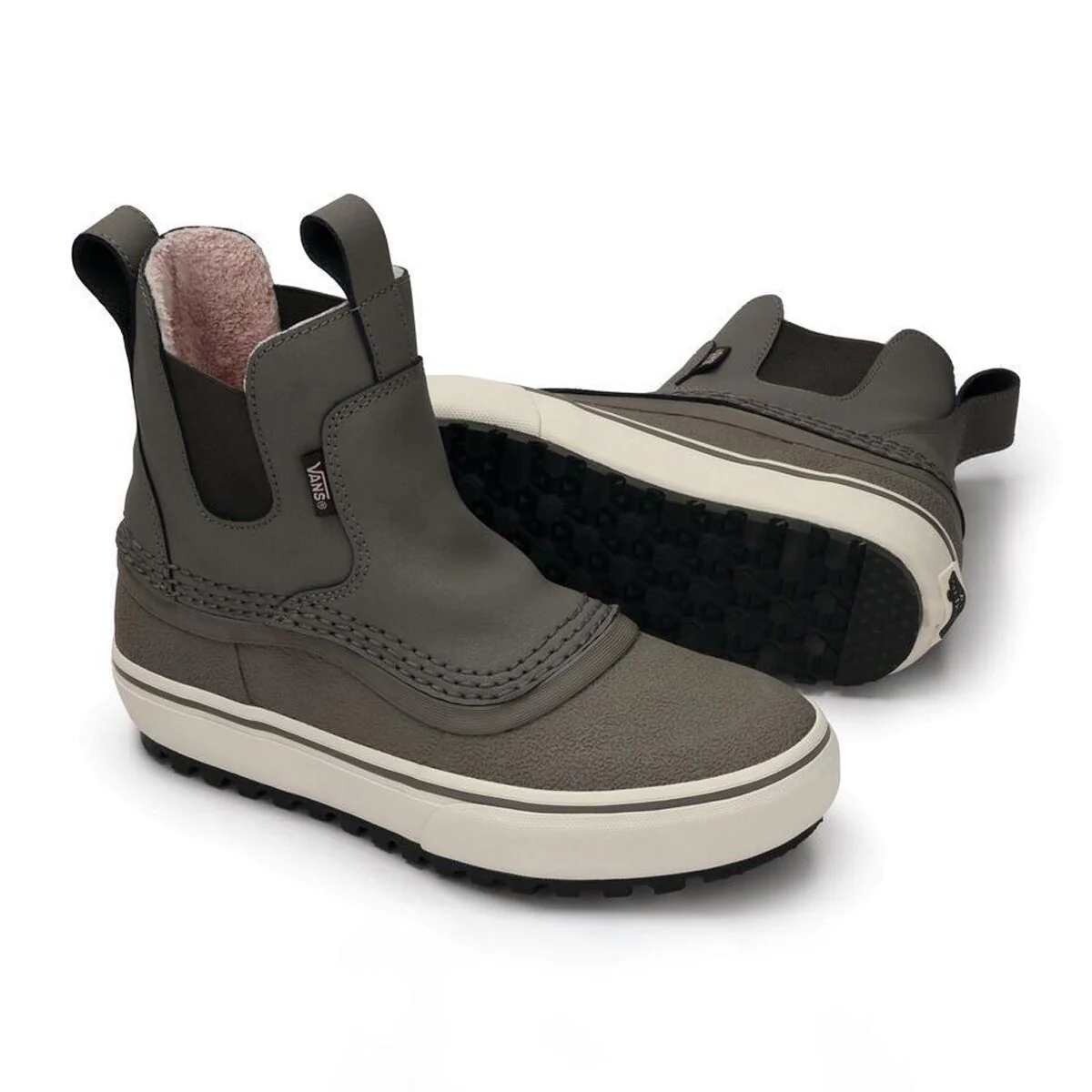 Vans MTE Standard Mid Chelsea Waterproof Boots 2026 - Women's