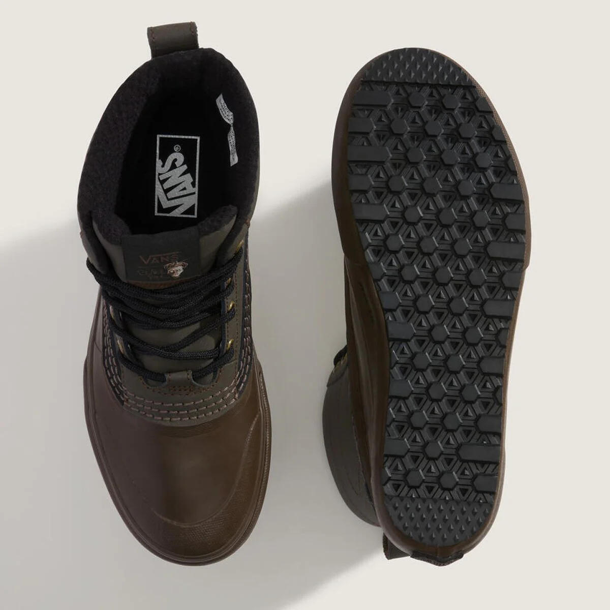 Vans MTE Standard Mid Waterproof Boots 2026 - Men's - Image 4