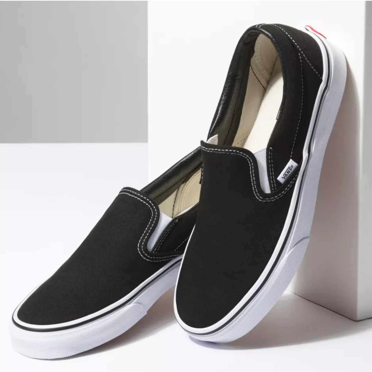 Vans Skate Slip-On Black/White - Image 4